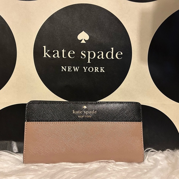 kate spade Handbags - Kate Spade Large Slim Bifold Colorblock Saffiano Leather Toasted & Black NWT